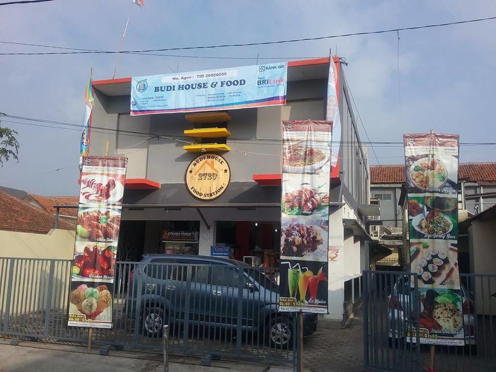 Budi House & Food Station Bandung Zewnętrze zdjęcie